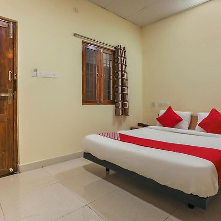 Hotel O Om Sakthi Hotel Puducherry Eksteriør billede