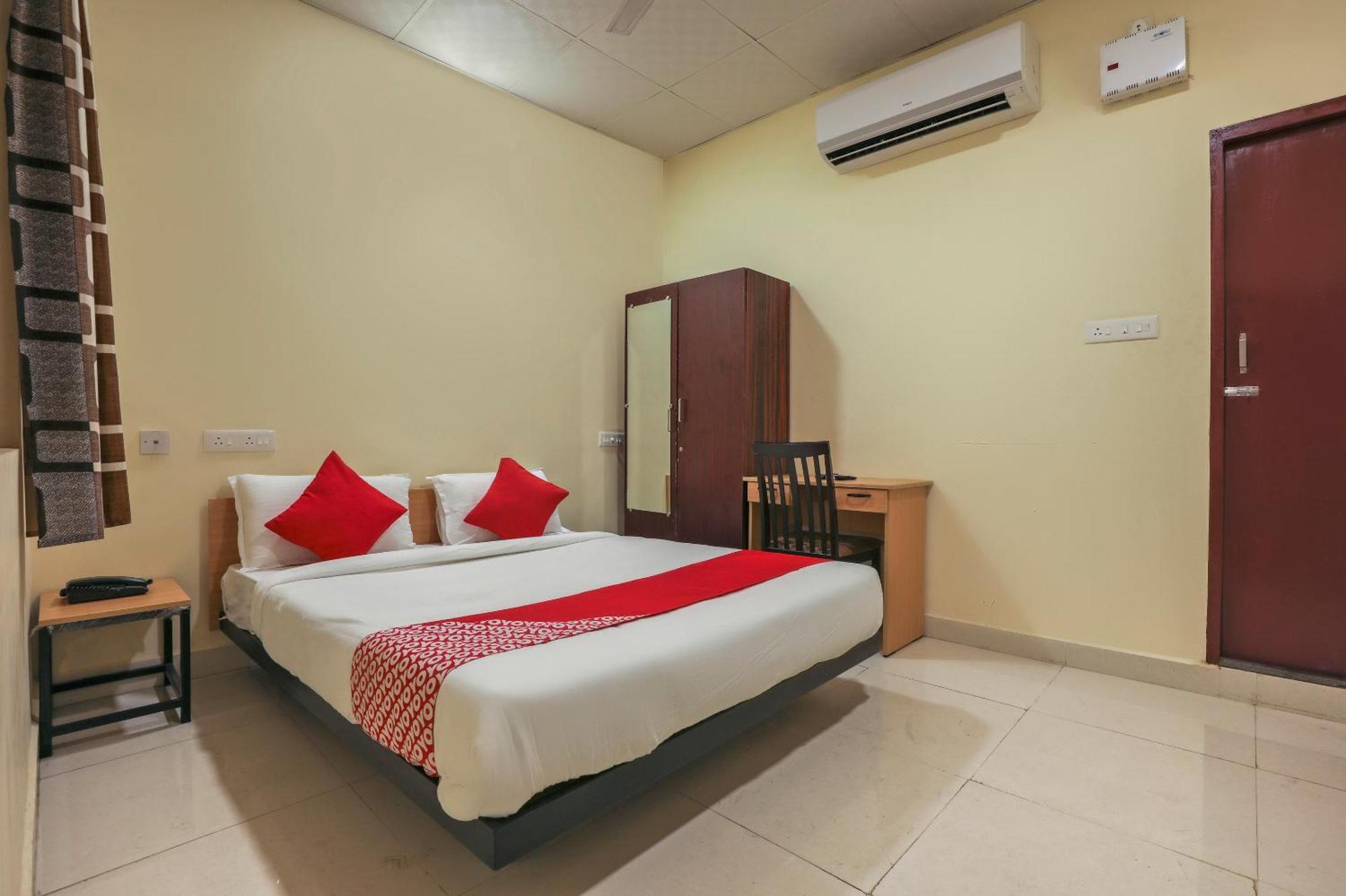 Hotel O Om Sakthi Hotel Puducherry Eksteriør billede