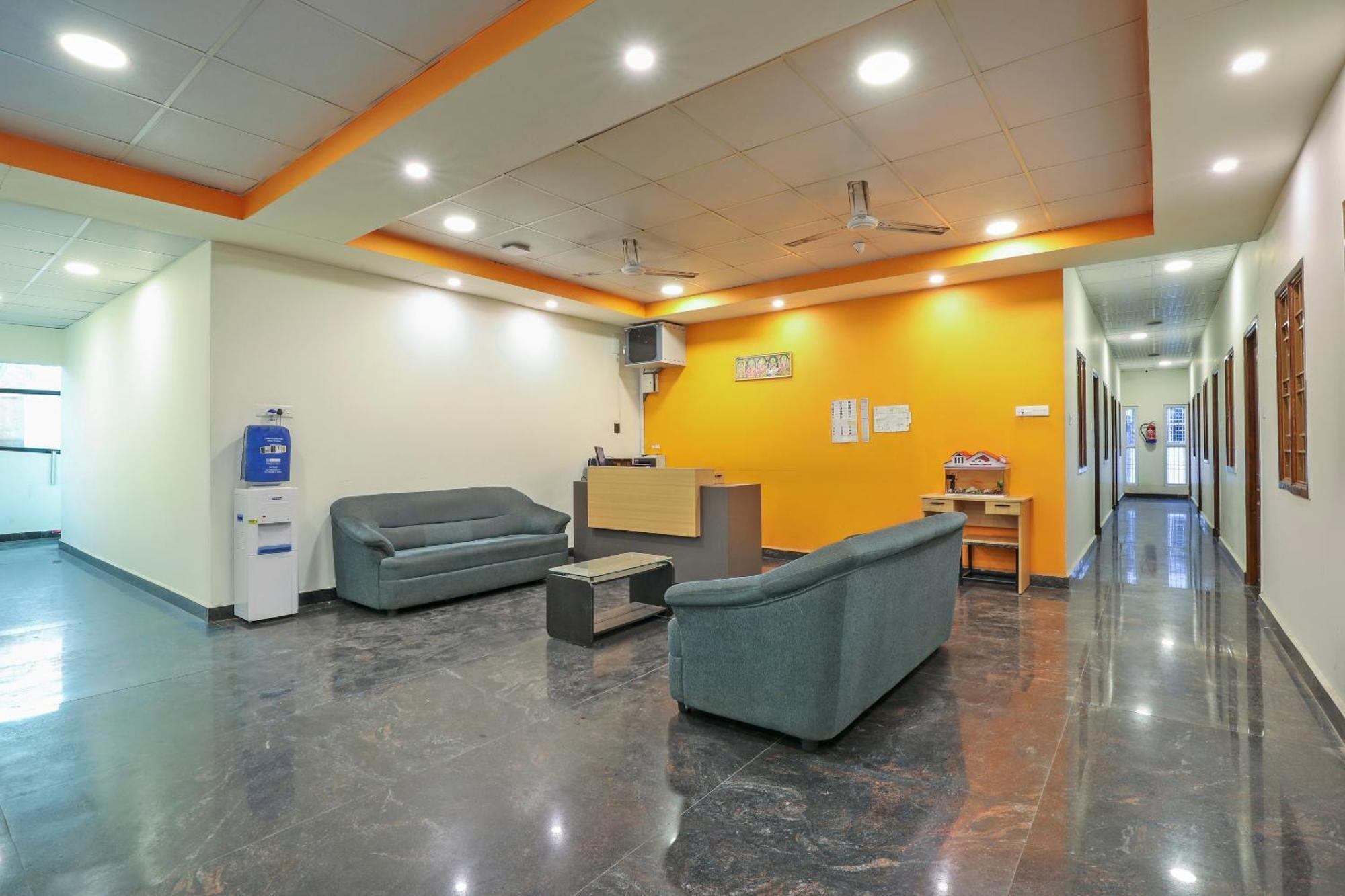Hotel O Om Sakthi Hotel Puducherry Eksteriør billede