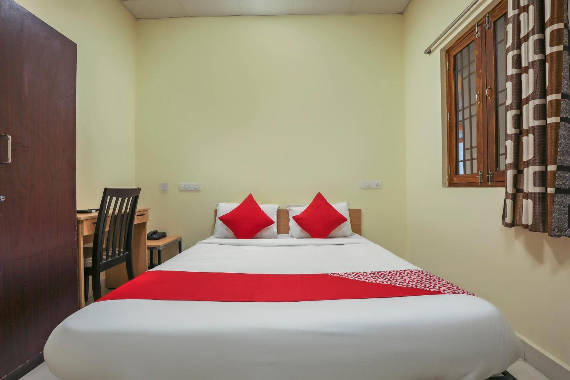 Hotel O Om Sakthi Hotel Puducherry Eksteriør billede