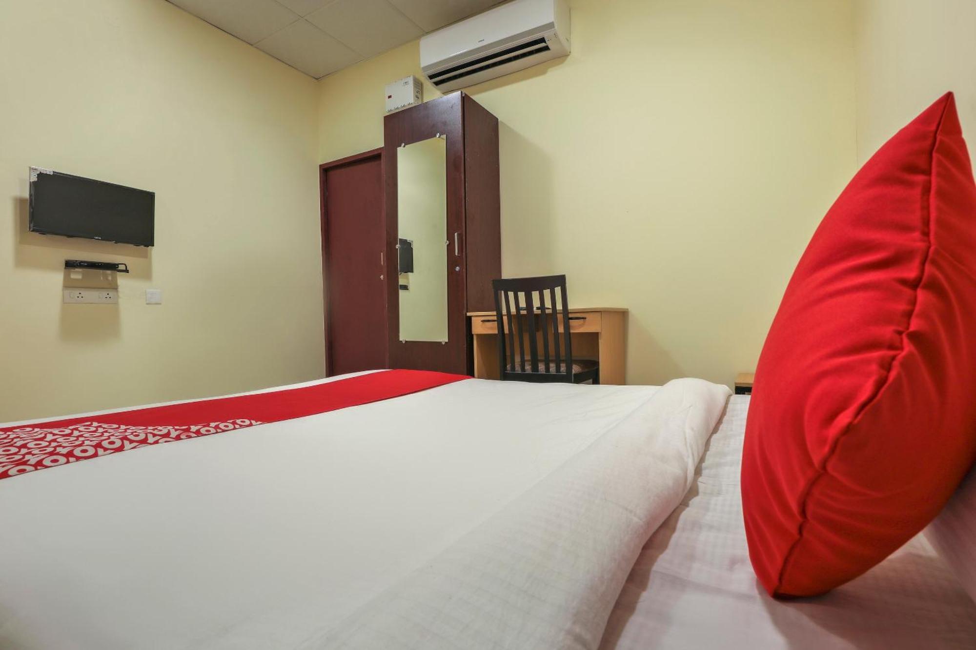 Hotel O Om Sakthi Hotel Puducherry Eksteriør billede